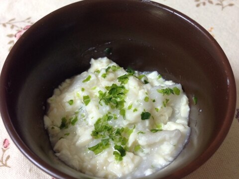 離乳食☆味噌汁の具で簡単！里芋と豆腐の青海苔和え